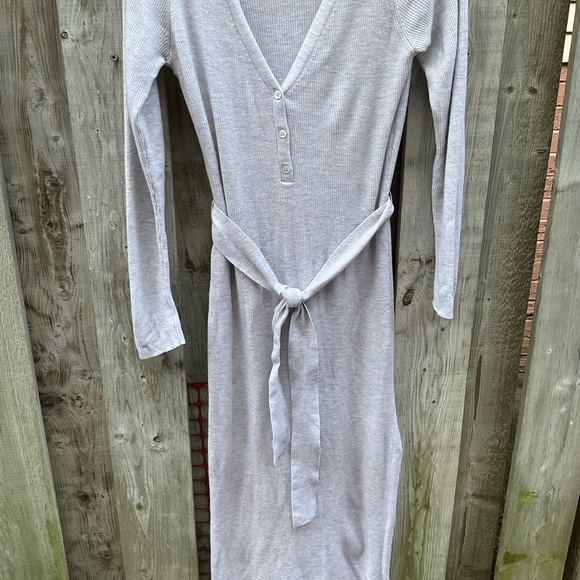 Babaton Aritzia Grey Henley Merino Wool Blend Sweater Dress XL - Picture 9 of 9